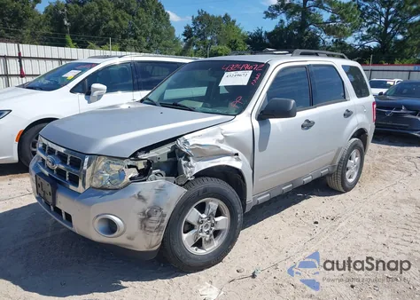 2009 Ford Escape Xls/Xls Manual from USA, damaged, VIN 1FMCU02719KA44565